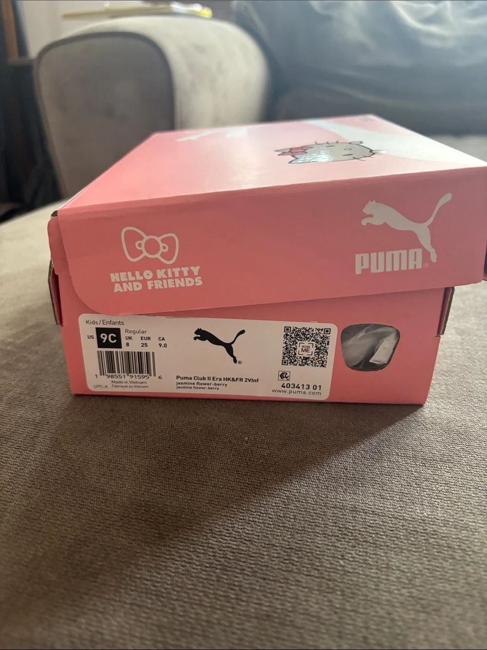 Puma Toddler Kids Pink and Magenta Hello Kitty Velcro Sneakers size 9 NWT
